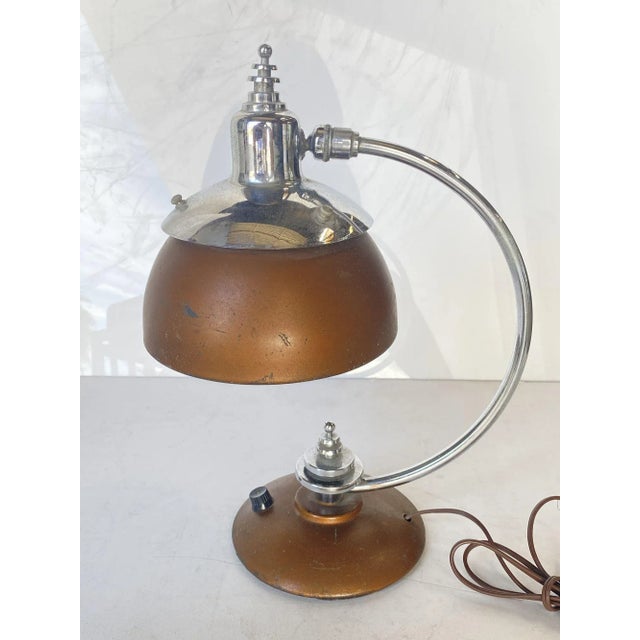 1930s Machine Age Chrome and Copper Desk Lamp For Sale In Los Angeles - Image 6 of 7