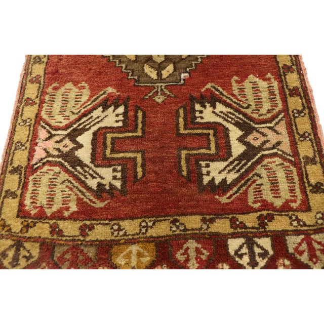 Vintage Turkish Yastik Rug - 01'07 X 03'01 For Sale - Image 4 of 8