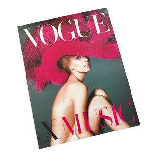 "Vogue X Music : Portraits of Pop Music Icons by Editors of American Vogue" Hardcover Art Book For Sale