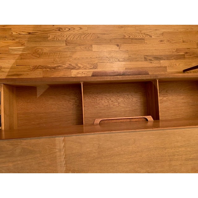 1950s Ramseur Mid Century Modern 5 Drawer Dresser W Glass Top For Sale - Image 14 of 18