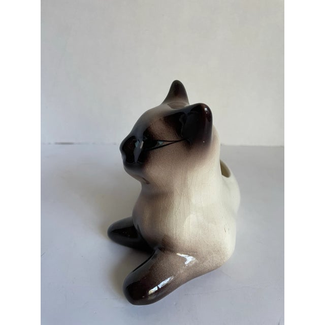 Brown Mid-Century Modern Porcelain Siamese Cat Figurine Planter Catchall For Sale - Image 8 of 9