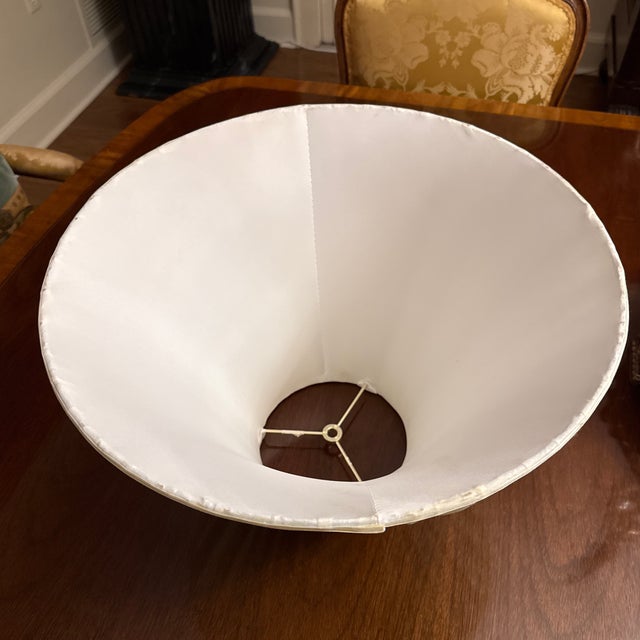 English Pleated Ivory Bell Lampshade For Sale - Image 4 of 4