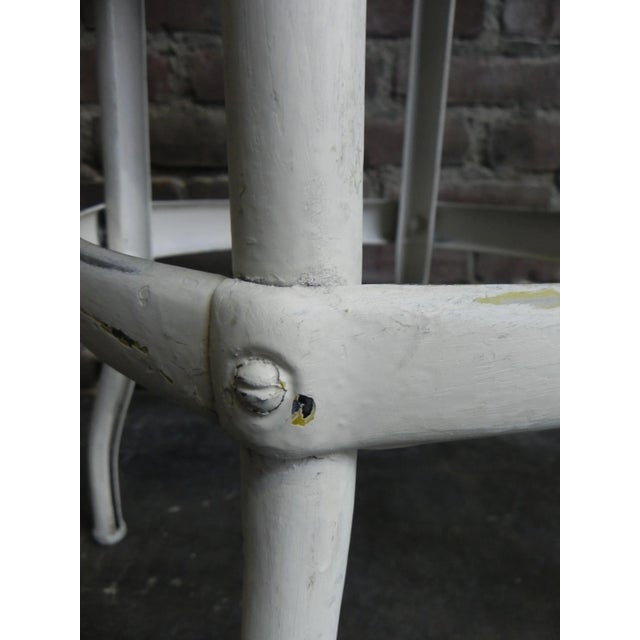 Industrial Steel Stool, 1950s, in Good conditions. Designed 1950 to 1959