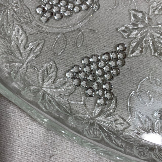 Vintage Anchor Hocking Clear Glass Grape Cluster Snack Set, Plates and Cups - Set of 8 For Sale In Chicago - Image 6 of 6