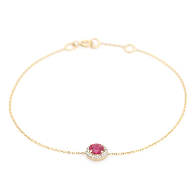 Metal English Style Natural Ruby Diamond Delicate Chain Bracelet in Solid 14k Gold For Sale - Image 7 of 17