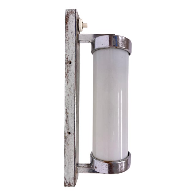 Bauhaus Chrome Wall Lamp, Former Czechoslovakia, 1930s For Sale