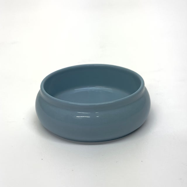 Late 20th Century Mixed Aqua and Turquoise Cylindrical Ceramic Vase Curation - Group of 7 For Sale - Image 12 of 12