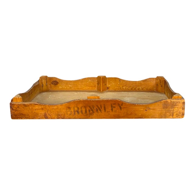 1920s English Bronnley Branded Pine Decorative Tray For Sale