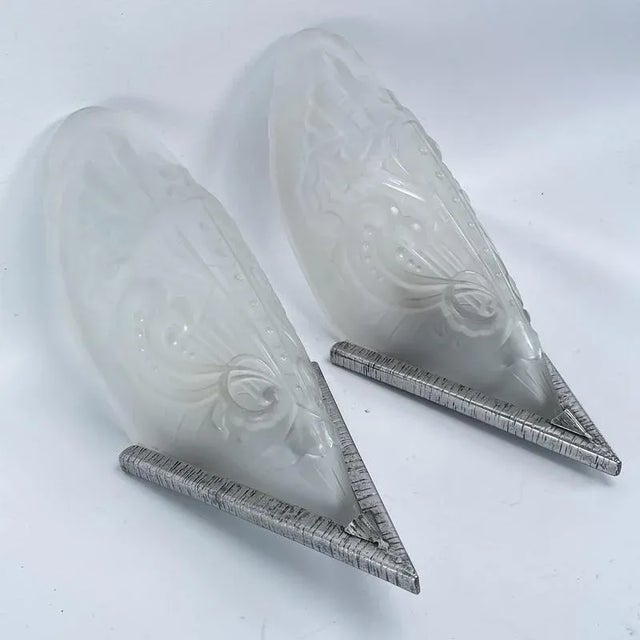 Vintage Art Deco Wall Lamps, 1930s, Set of 2 For Sale - Image 3 of 9