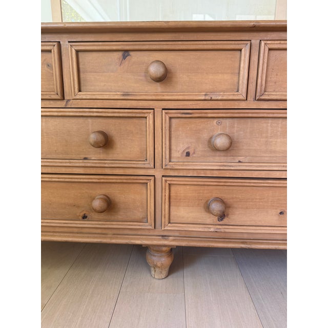 Early 20th Century Vintage English Country Pine 7-Drawer Long Dresser With Turned Feet For Sale - Image 5 of 5
