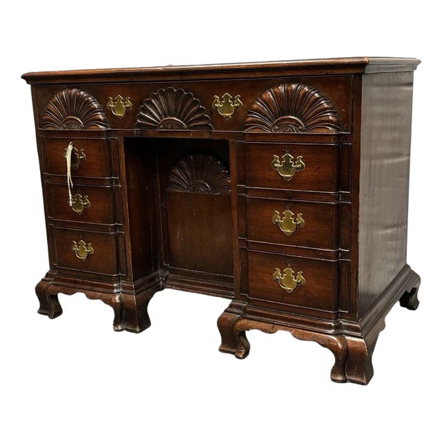 Mahogany Rhode Island Desk in the style of John Townsend For Sale
