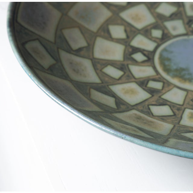 Large Glazed Ceramic Plate, 1960s, in Good conditions. Designed 1950 to 1959