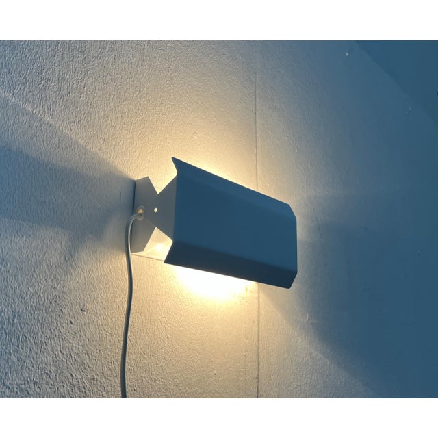 White Mid-Century Space Age Danish Wall Lamp from Horn, 1960s For Sale - Image 8 of 18