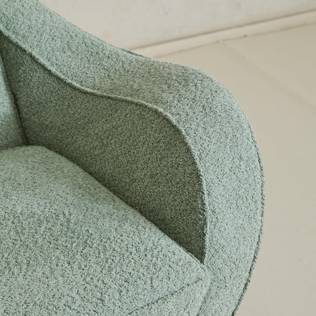 Italian Armchair with Boucle Upholstery in the Manner of Gio Ponti, 1950s For Sale - Image 10 of 11