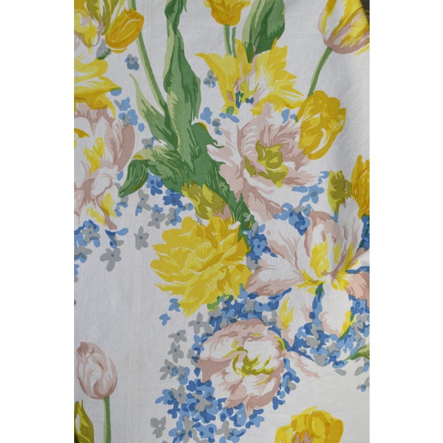Off-white Brunschwig and Fis “Tulip” Hand Printed Cotton Fabric Sample For Sale - Image 8 of 11