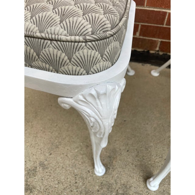 1950s Woodard Trianon Wrought Iron Patio Dining Chairs Hollywood Regency Set of 4 For Sale - Image 4 of 14