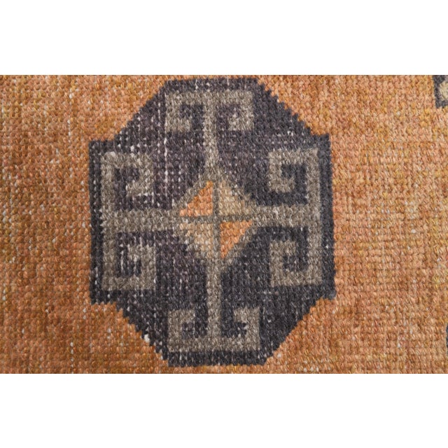 Textile 1960s Vintage Turkish Wool Hand-Knotted Runner For Sale - Image 7 of 8