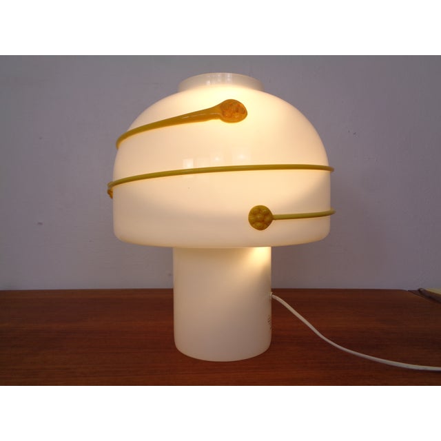 Murano table lamp from the 1970s in very good condition. This piece has an attribution mark, I am sure that it is...