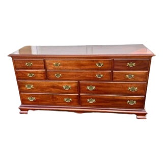 Late 20th Century Cherry Pennsylvania Classics 10 Drawer Double Dresser For Sale