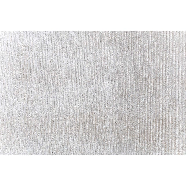 Early 21st Century Modern Solid Light Gray Handmade Silk Rug "Line Grip" by Doris Leslie Blau For Sale - Image 5 of 9