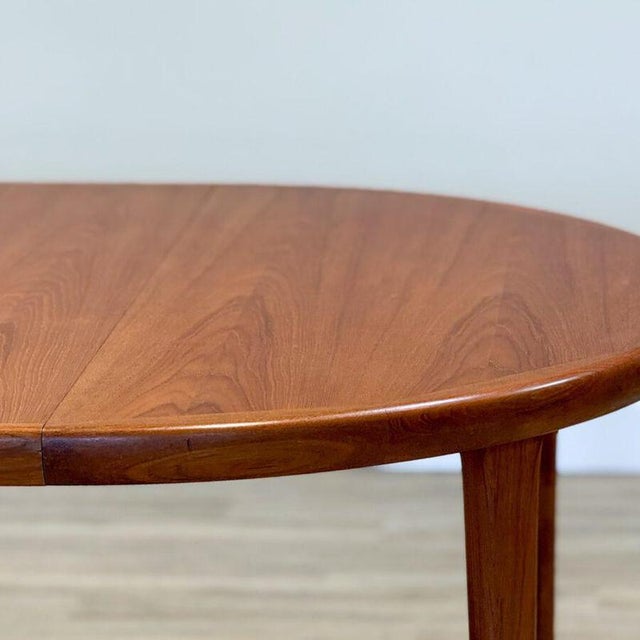 Mid-Century Danish Double Extending Teak Model 16 Dining Table by VV Møbler, 1965 For Sale - Image 12 of 17