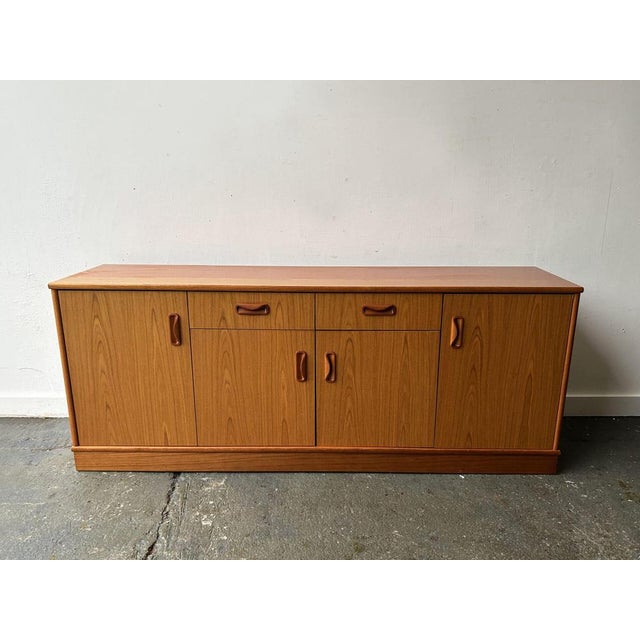 Mid-Century Long Teak Sideboard or TV Stand from G Plan For Sale - Image 4 of 14