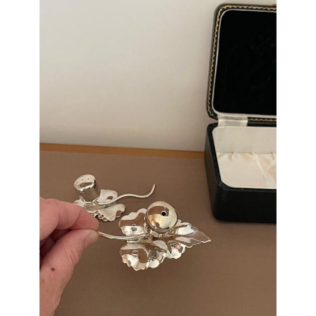 Metal Antique Leaf Design Silver Plated Salt and Pepper Shakers in Satin Lined Case - 3 pcs For Sale - Image 7 of 12