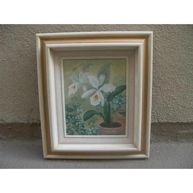 Light Green Late 20th Century White Iris Floral Still Life Painting, Framed For Sale - Image 8 of 8