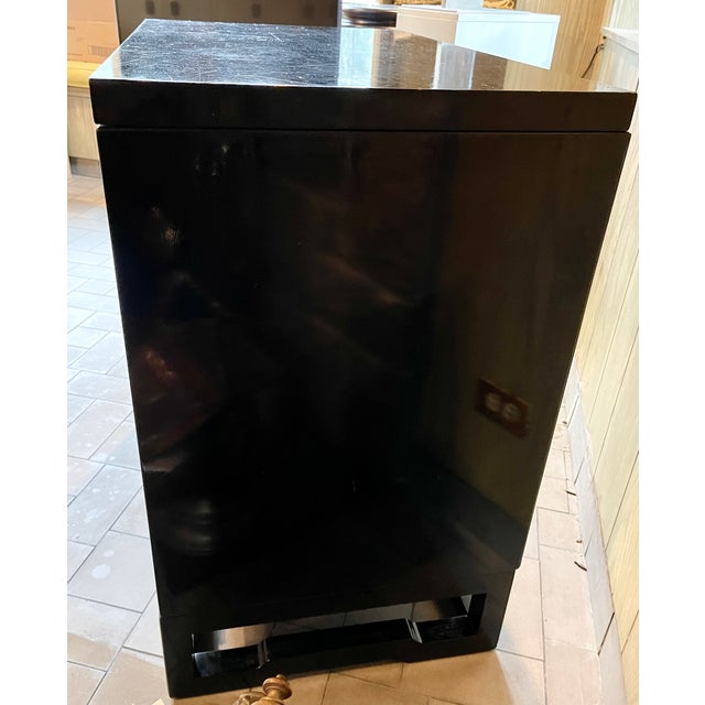 Mid Century Glass Front Display Cabinets - A Pair For Sale In New York - Image 6 of 18