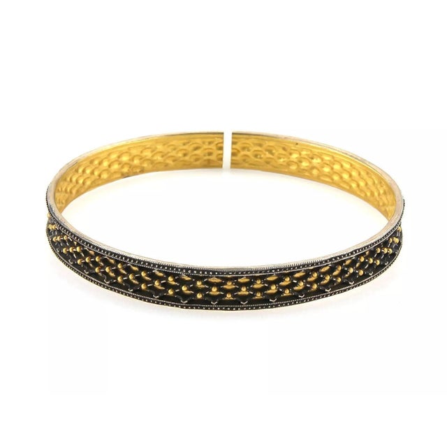 Contemporary Gurhan Capitone 24k & Sterling 8.5mm Wide Granulation Bangle For Sale - Image 3 of 5