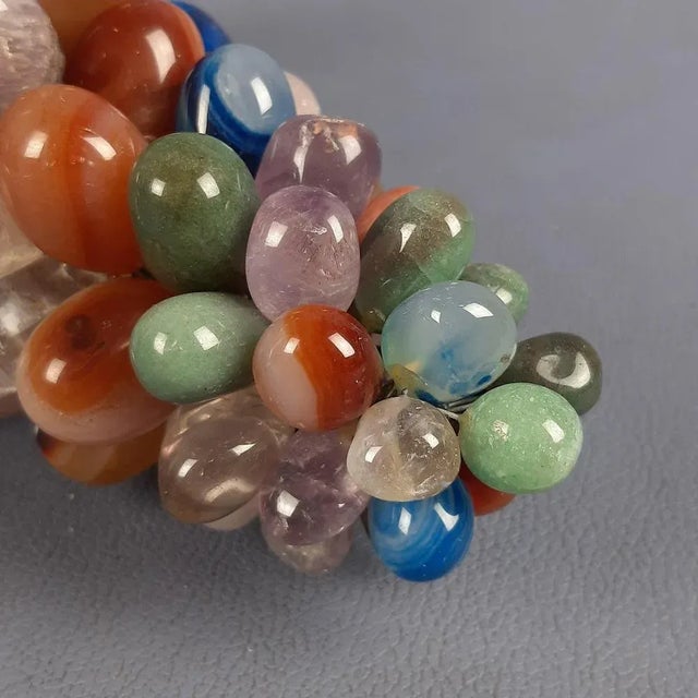 Vintage Bunch of Grapes Sculpture in Various Natural Hard Stones and Blue Agate Leaves, 1960s For Sale - Image 8 of 12