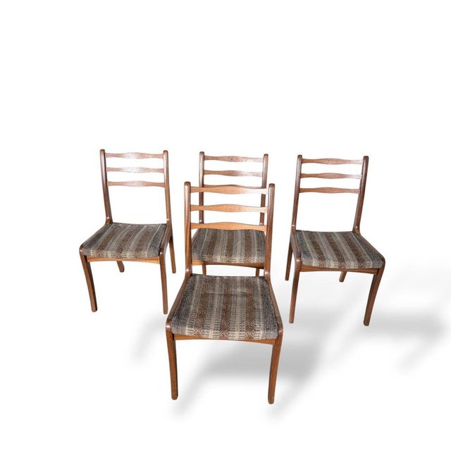 Vintage Teak Dining Chairs from Nathan, 1960s, Set of 4 For Sale - Image 4 of 9