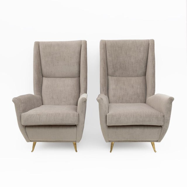 Mid-Century Modern Velvet High Back Armchairs attributed to Gio Ponti for ISA Bergamo, 1950s, Set of 2 For Sale - Image 10 of 10