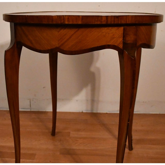 1930s French Satinwood Inlaid Center Table / Side Table For Sale - Image 11 of 11