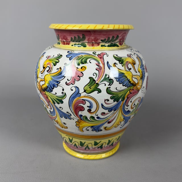 Vintage Deruta Majolica Vase, 1960s For Sale - Image 4 of 11