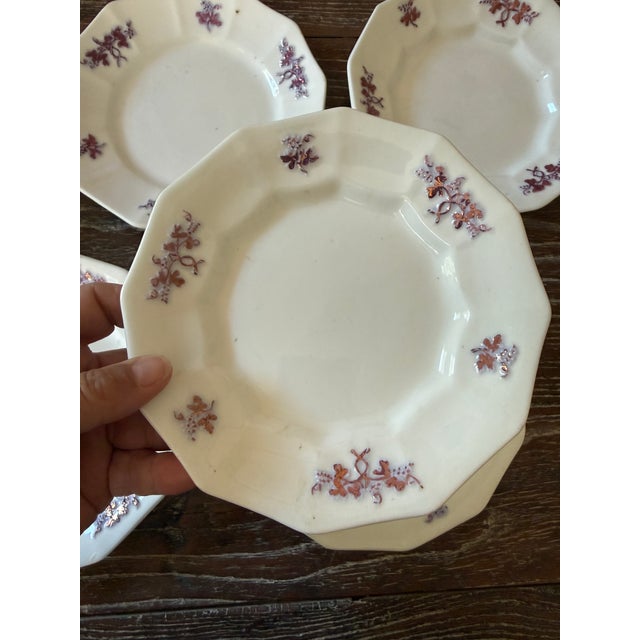 Mid 19th Century Antique Staffordshire Ironstone Dessert Plates, Chelsea Grape Chelsea Sprig Pattern, 6.75 Inch English Ironstone, Circa 1845–1856 - Set of Seven For Sale - Image 5 of 10