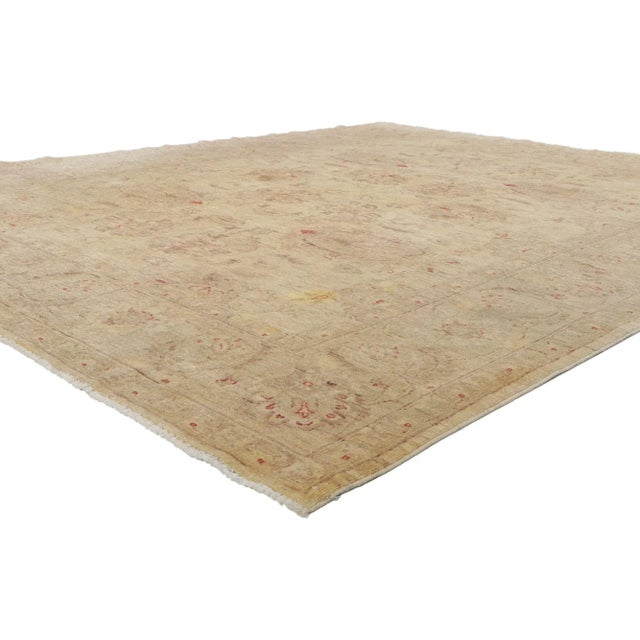 ​78343 Vintage Indian Peshawar Rug, 07'10 x 09'07. ​Experience the perfect blend of quiet sophistication and timeless...
