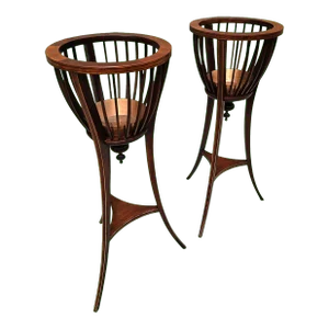 Pair of Vintage Baker Furniture Historic Charleston Reproductions Mahogany Planters