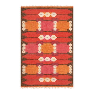 Nazmiyal Collection Vintage Swedish Kilim Rug For Sale