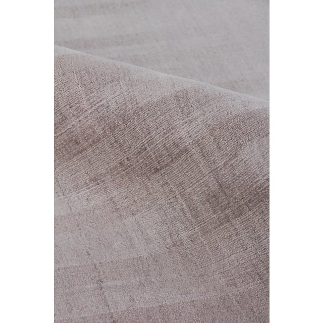 Iscar Hand loom Wool/Viscose Ash Rug-8'x10'" For Sale In Los Angeles - Image 6 of 8