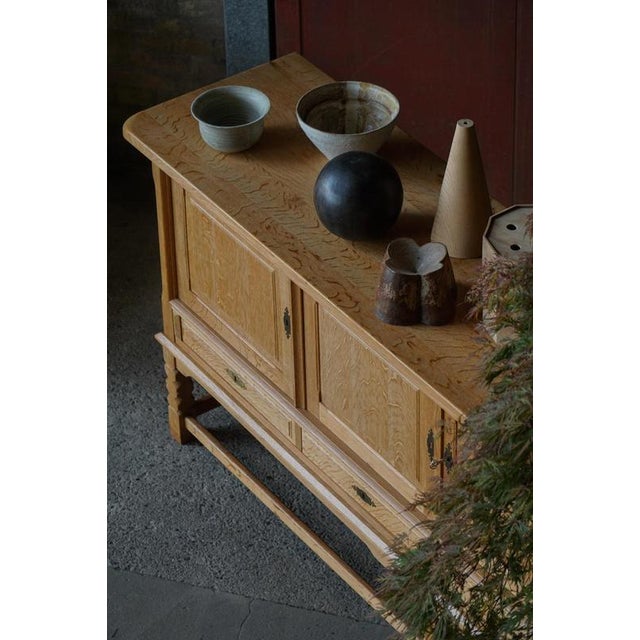 Mid-Century Brutalist Danish Sideboard in Oak by Henning Kjærnulf, 1960s For Sale - Image 16 of 18