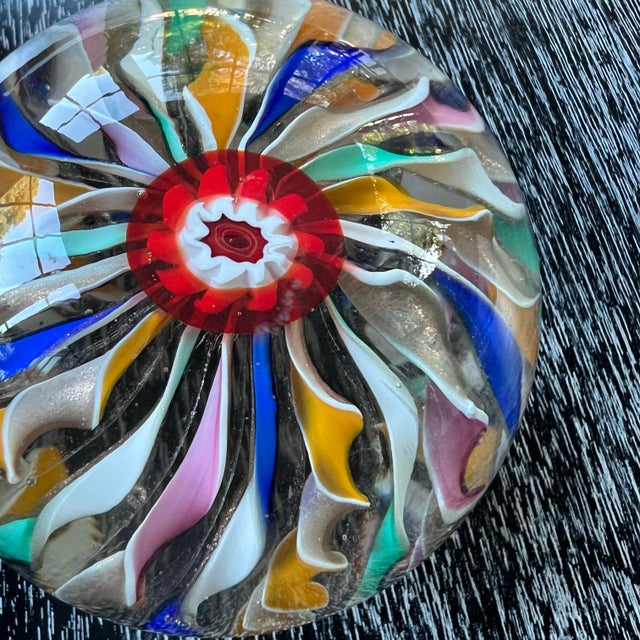 Fratelli Toso Vintage Fratelli Toso Murano Glass Paperweight Ribbon Twist Design For Sale - Image 4 of 5