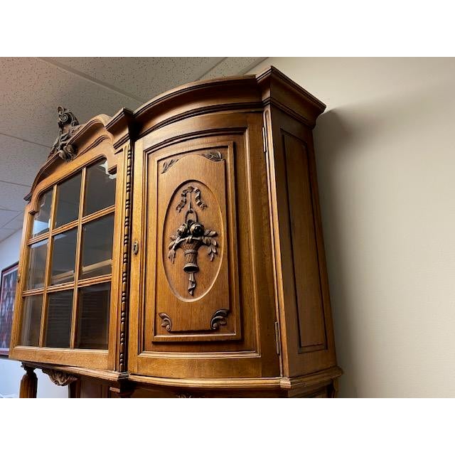 Carved louis XV rococo buffet sideboard made of solid oak wood. The base has three drawers and three cabinets. The top...