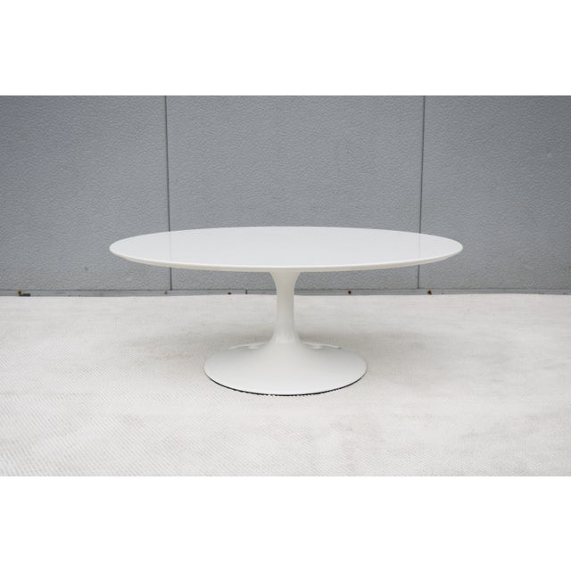 Mid-Century Modern Mid-Century Modern Eero Saarinen Style 42" Oval White Tulip Coffee Table For Sale - Image 3 of 18