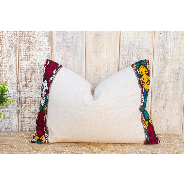 Wubitu Linen Tribal Border Pillow For Sale - Image 9 of 9