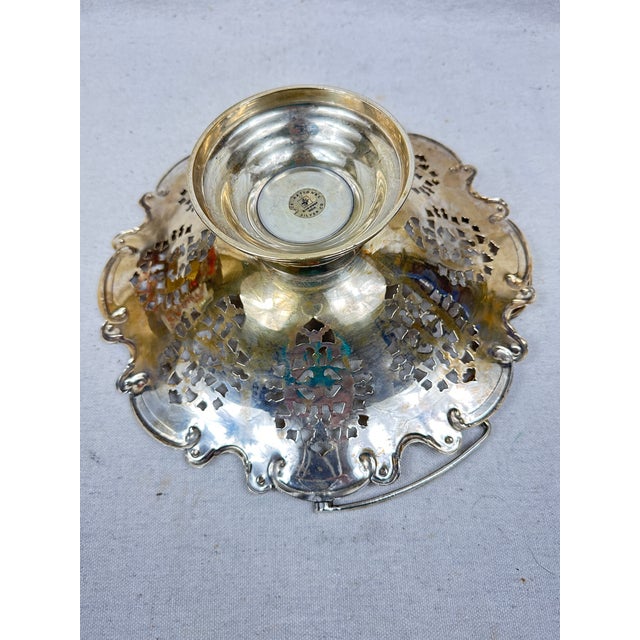 Late 20th Century Vintage International Silver Company Silver Plated Bread Basket For Sale - Image 5 of 6