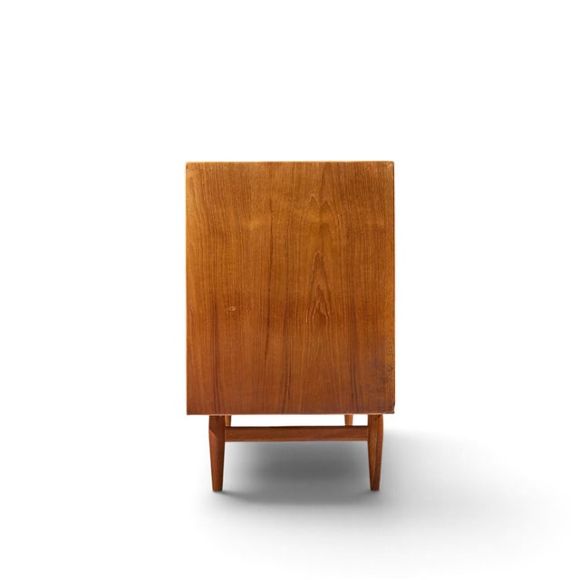 Sibast Furniture Arne Vodder for Sibast Triennale Mid Century Danish Teak 8 Drawer Dresser For Sale - Image 4 of 9