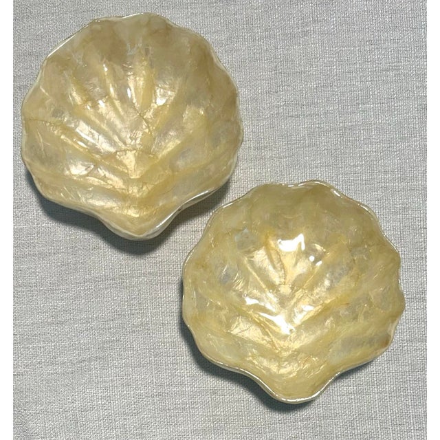 MCM Gumps Capiz Bowls and Scalloped Shell Dishes Catchalls and Trays - A 9 Piece Set For Sale - Image 9 of 11