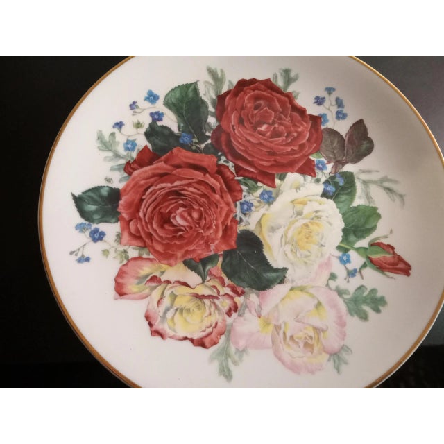 1990s 1980s Franklin Mint Fragrant Glory Hand-Painted Roses Plates- Set of 2 For Sale - Image 5 of 8
