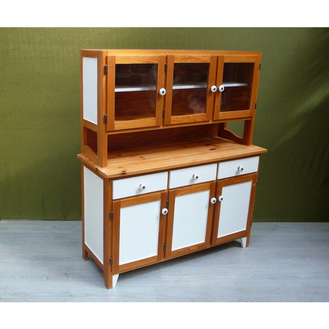 1960s Little Kitchen Hutch Cottage Deko Hutch Natural Wood and White, 1960s For Sale - Image 5 of 5